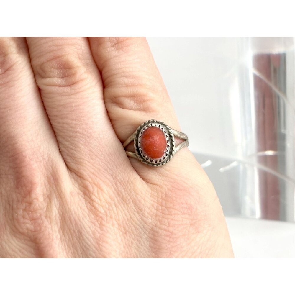 Carnelian Accented Split Shank Sterling Silver 925 Vintage Ring - sz 5.75 - Picture 13 of 14